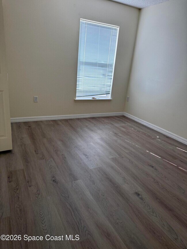 Building Photo - 1178 White Oak Cir