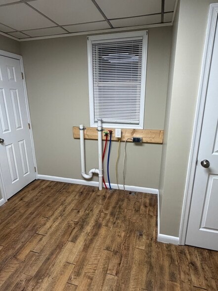 Building Photo - 1017 Pine St