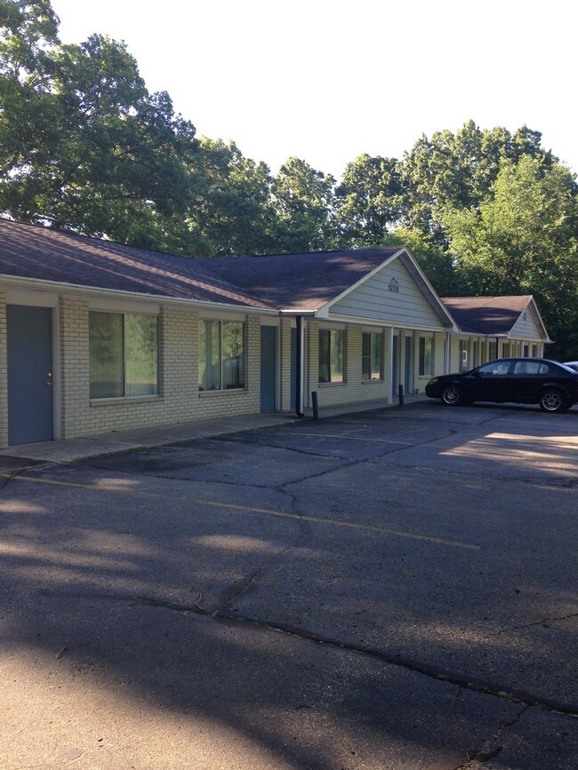 52715 35 1/2 St 52715 35 1/2 St Paw Paw MI 49079 Apartment Finder