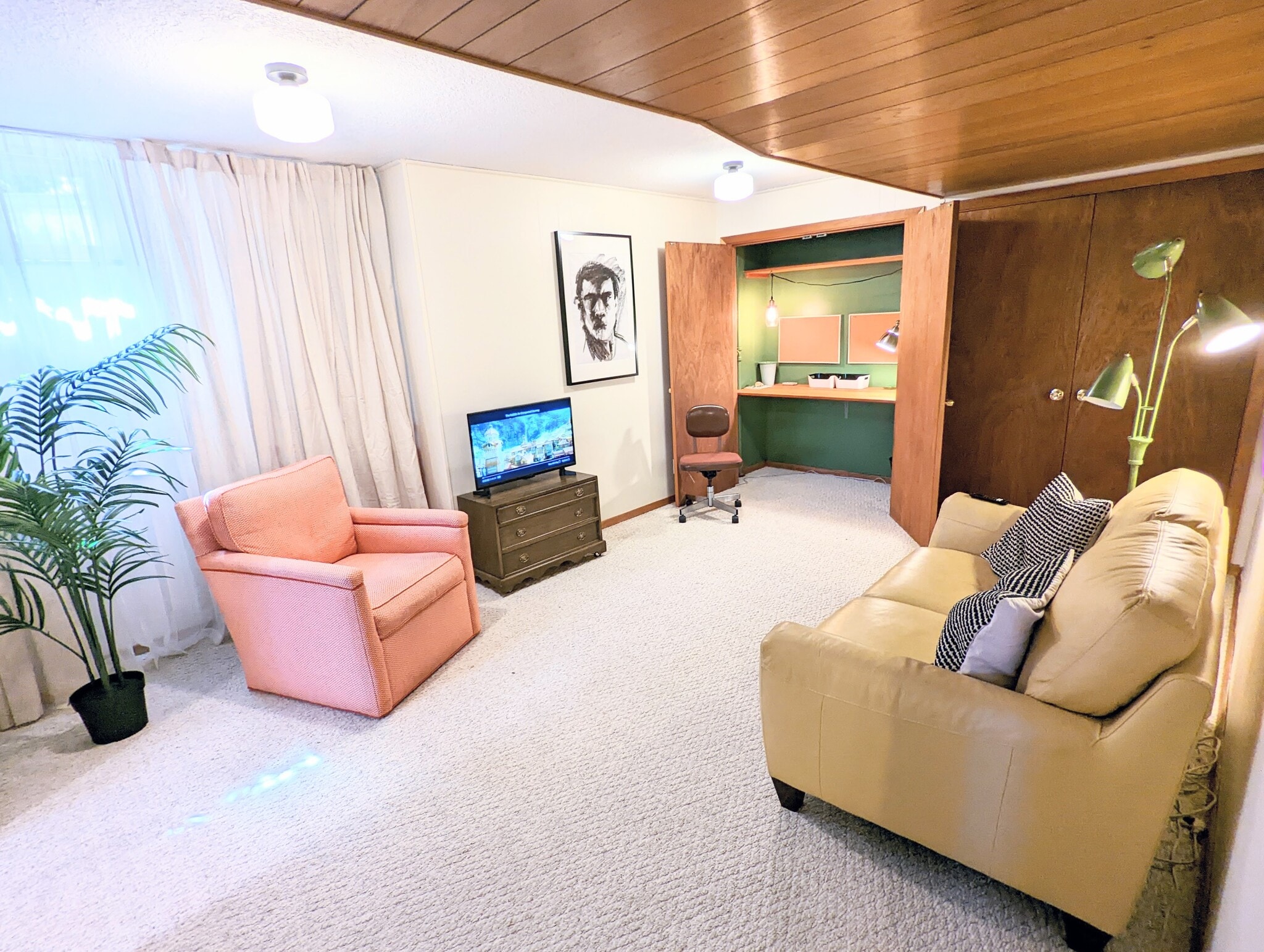 Building Photo - 12645 NE Fremont St