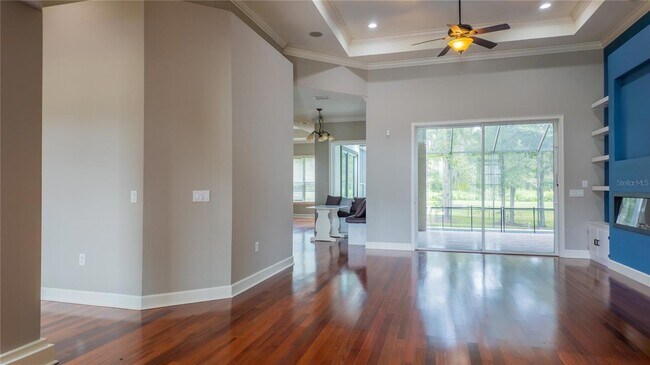 Building Photo - 617 SE 47th Loop