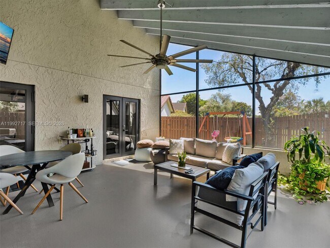 Building Photo - 2083 Augusta