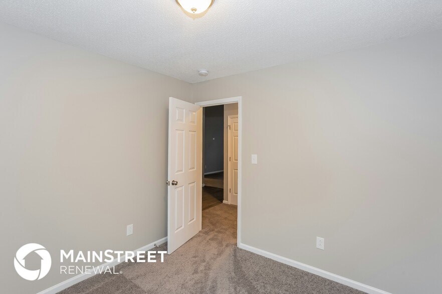 Building Photo - 6106 Brick Landing Dr
