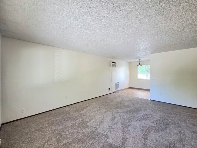 Building Photo - 112 Ridgemont Dr