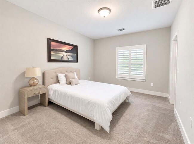 Building Photo - 6504 Trissino Dr