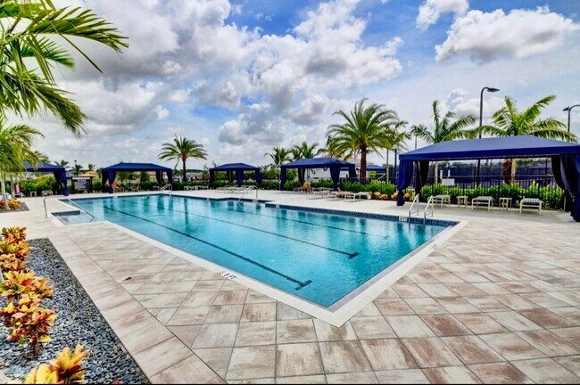 Building Photo - 7879 Monarch Ct