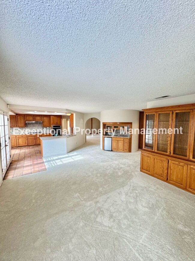 Building Photo - Great Deer Creek Estate