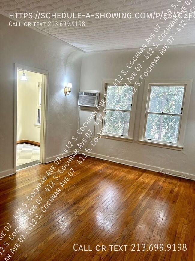 Building Photo - NO SECURITY DEPOSIT- Large Charming 1 Bedr...