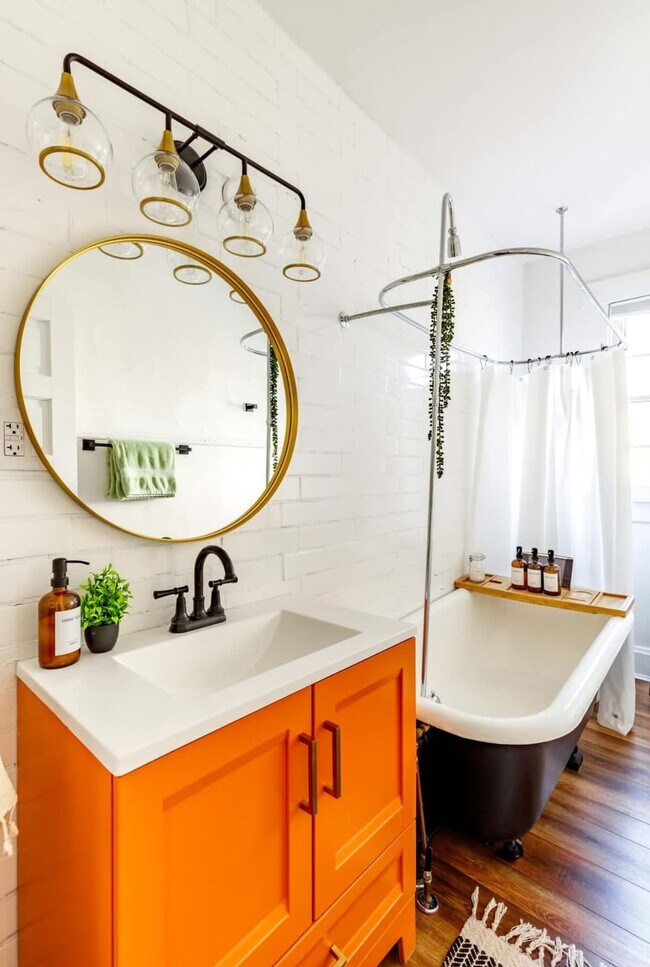 Building Photo - 575 1/2 City Park Avenue-SI ID1265634P