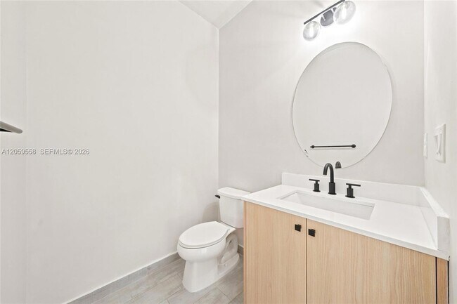 Building Photo - 23206 SW 108th Ave