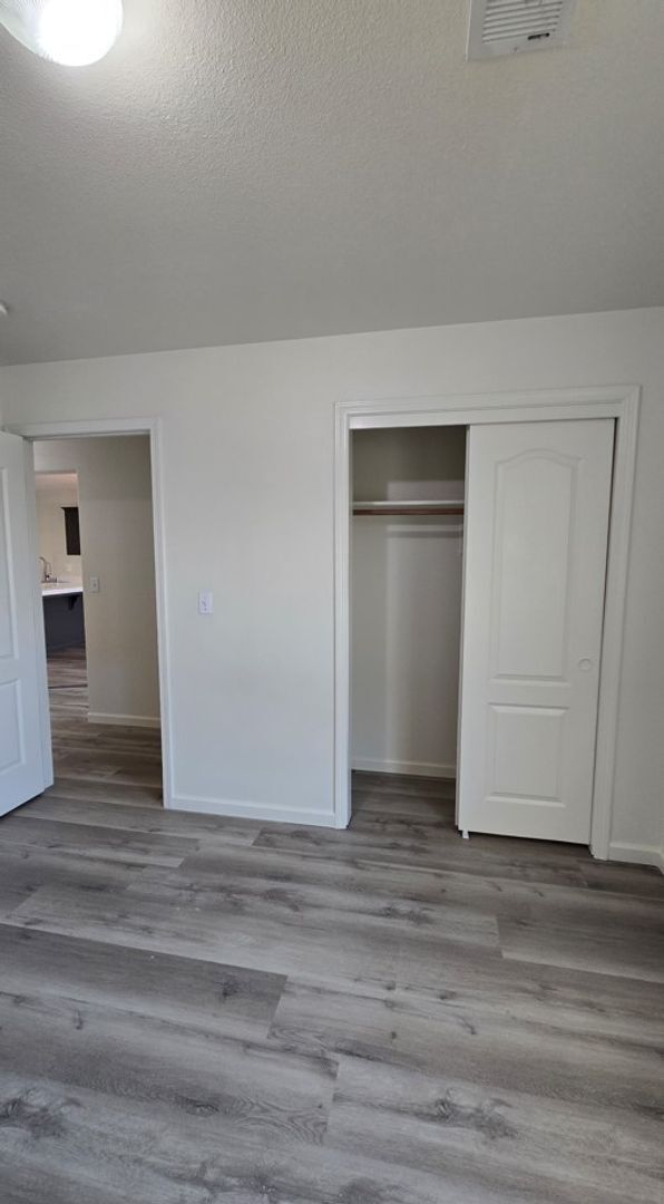 Building Photo - 6124 Royal Coach Cir