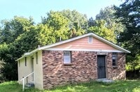 Building Photo - 1008 Walk Rd