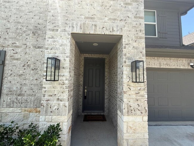 Building Photo - 1524 Sunrise Gables Dr