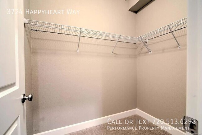 Building Photo - 3724 Happyheart Way