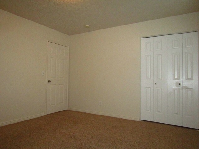 Building Photo - 1370 N General Dr