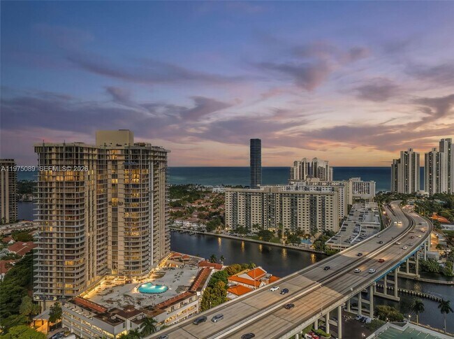 Building Photo - 19355 Turnberry Way