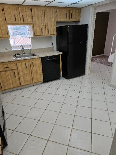 Building Photo - 4114 Inverrary Dr