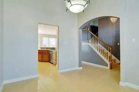 Building Photo - 8729 Sunset Trace Dr