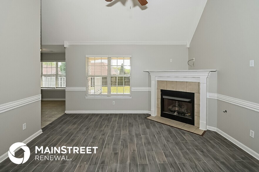 Building Photo - 2743 Olivia Ln