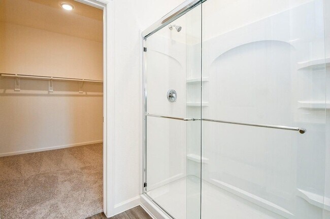 Building Photo - 5906 Bright Keel Dr