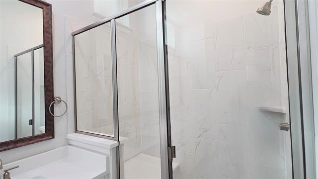 Building Photo - 11518 Brompton Dr