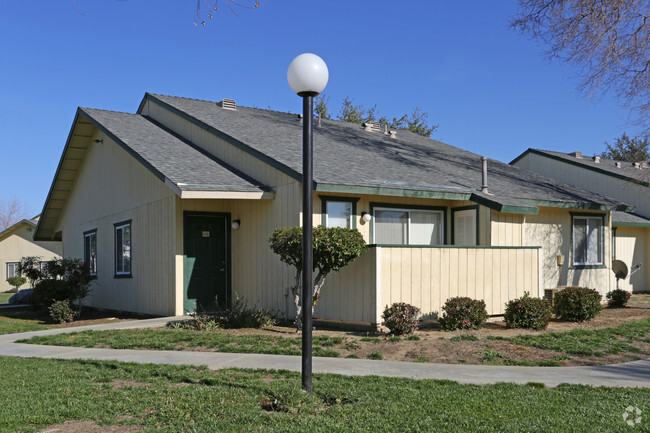 Building Photo - Ridgeview Apartments