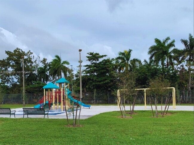 Building Photo - 440 NW 84th Terrace