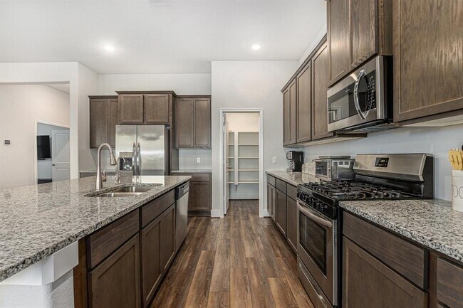 Building Photo - 1818 Homewood Point Ln