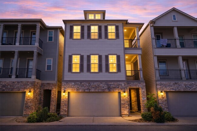 Building Photo - 8911 Wind Springs Dr