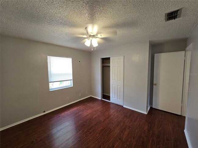 Building Photo - 5665 Struthers Ct