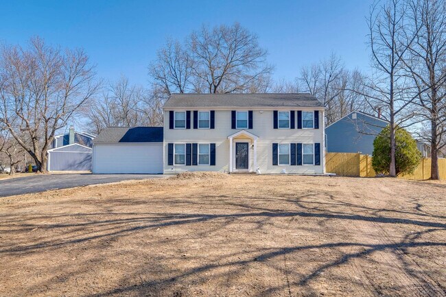 Building Photo - 500 Shelfar Pl