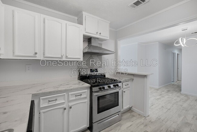 Building Photo - 1410 Augusta Dr