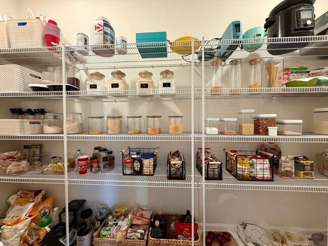 Building Photo - 15107 Nichols Hall Dr