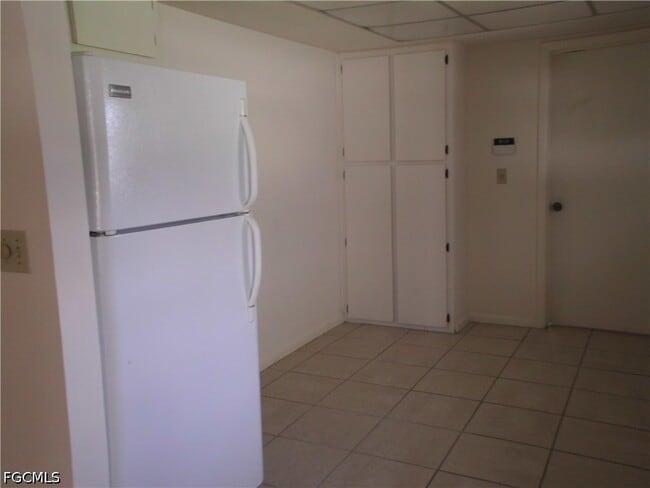 Building Photo - 111 Doveside Ln