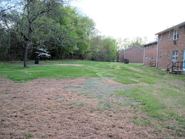 Building Photo - 1079 Blue Hills Ave