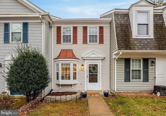 Building Photo - 37 Alden Ct