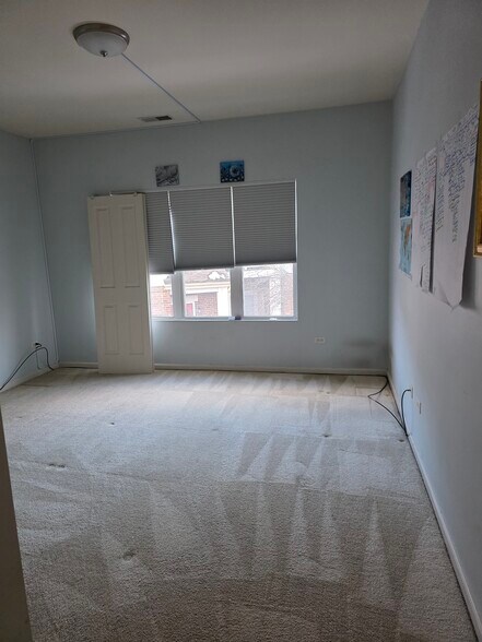 Building Photo - 104 Clubhouse Ln