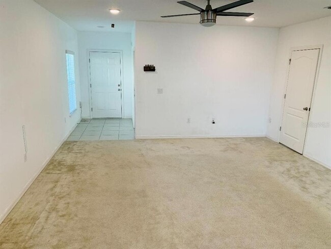 Building Photo - 3853 Hampstead Ln