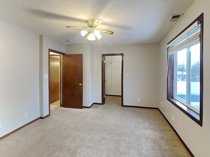 Building Photo - 891 Hazelwood St