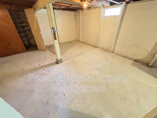 Building Photo - 1541 10th St S