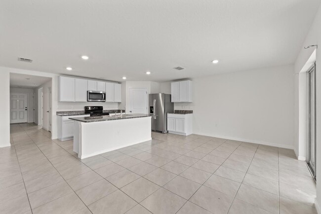 Building Photo - Recently Updated One Story - 4BR For Rent