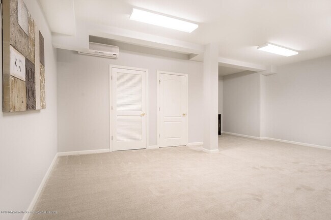 Building Photo - 716 Timber Ridge Ct
