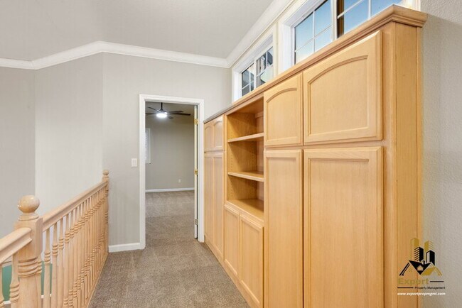 Building Photo - 5291 Bryant Rd