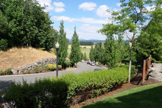 Building Photo - 2 Bed 2 Bath Condo in Seatac, WA