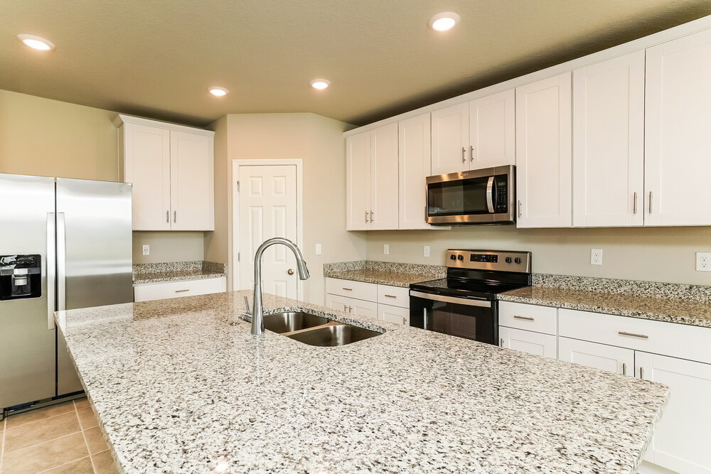 Building Photo - 5292 Sanders Oak Trl