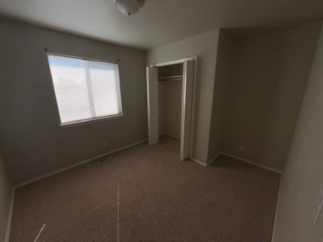 Building Photo - 2526 N Iris Pl