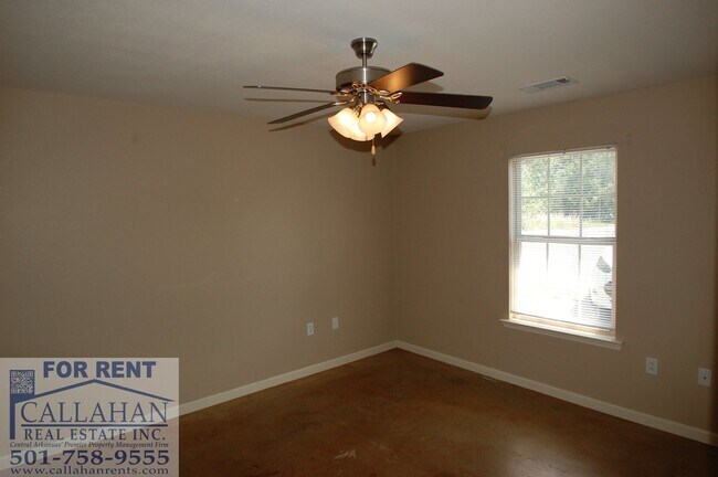 Building Photo - 8005 Langer Dr
