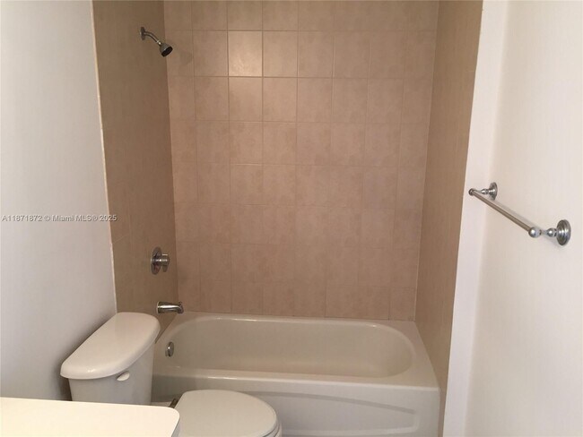 Building Photo - 3410 Coral Wy