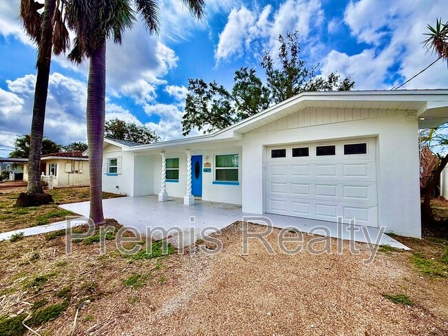Building Photo - 7838 Causeway Blvd N