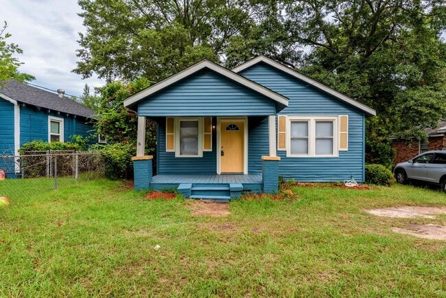 Building Photo - Updated 1 Bed/1 Bath Cottage in Harrisburg Neighborhood - Close to Downtown and Medical District